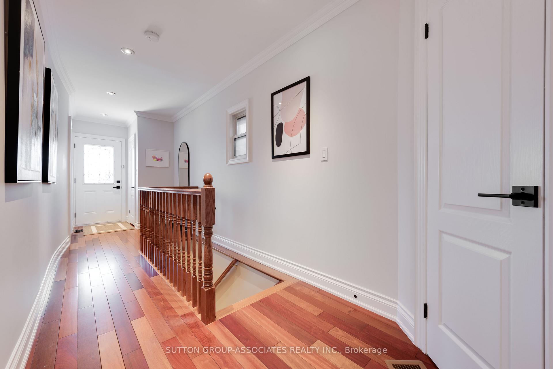 Photo 4 of 275 Robina Avenue, Toronto, Oakwood Village — HOMEH