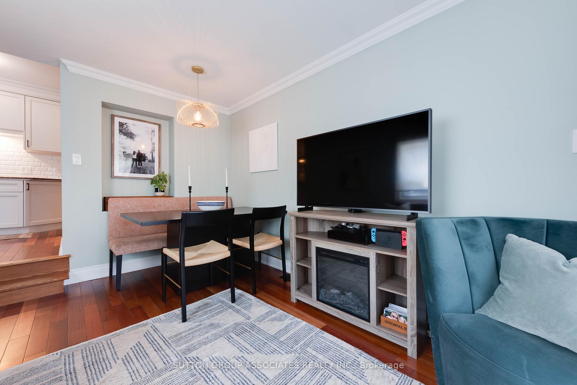 Photo 7 of 275 Robina Avenue, Toronto, Oakwood Village — HOMEH