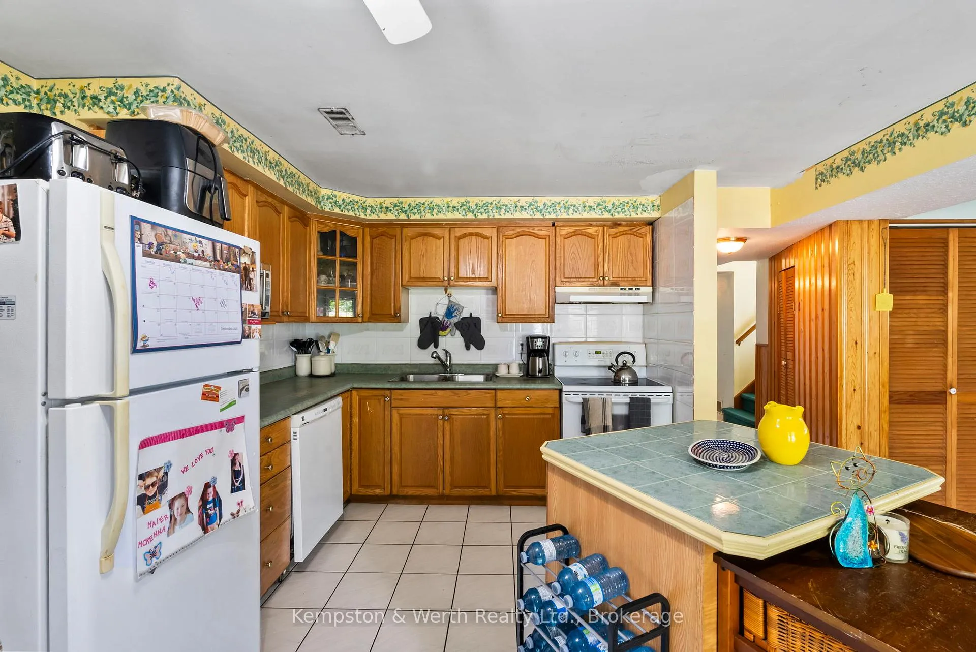 Photo 33 of 8893 School Road 7, Minto — HOMEH
