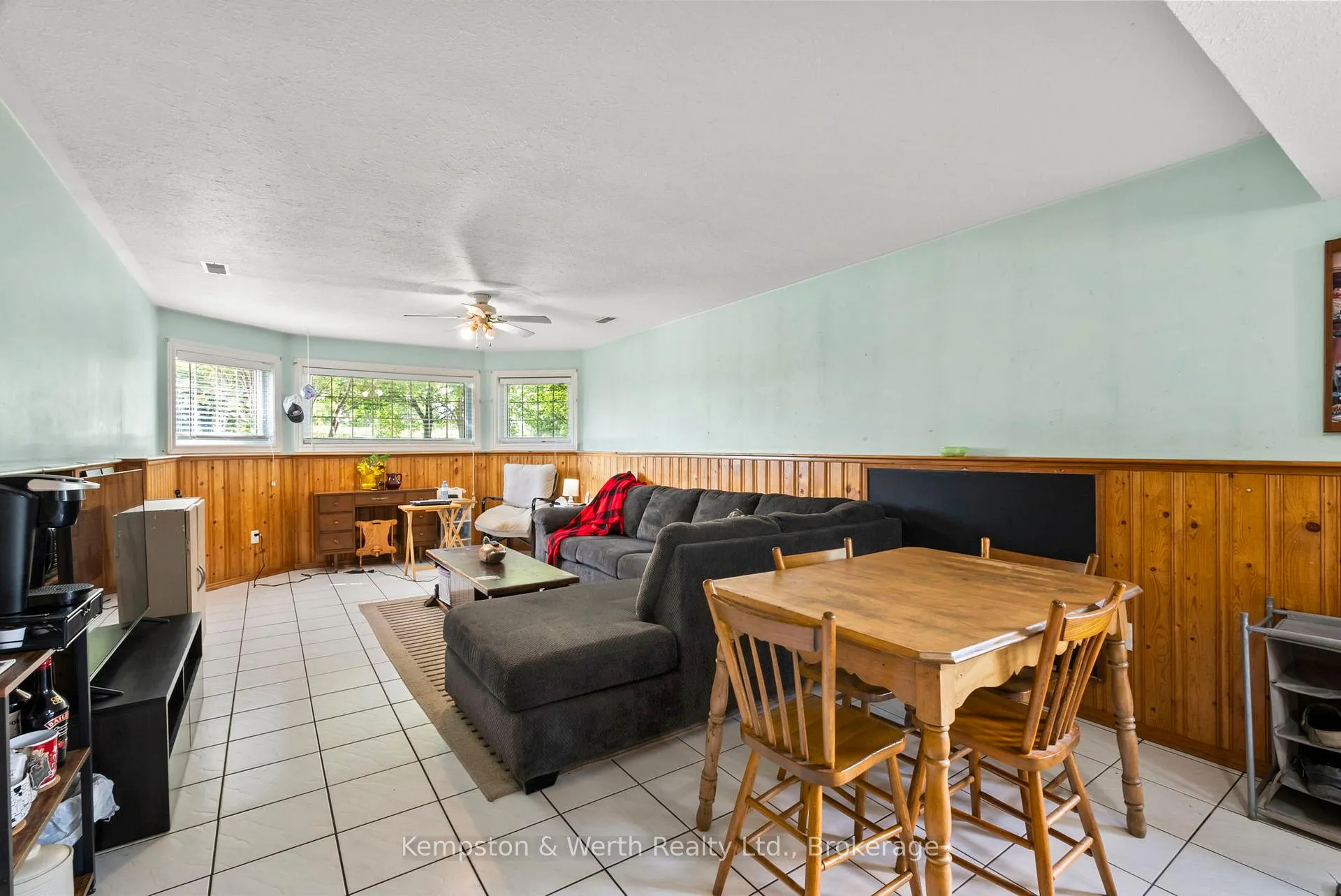 Photo 35 of 8893 School Road 7, Minto — HOMEH