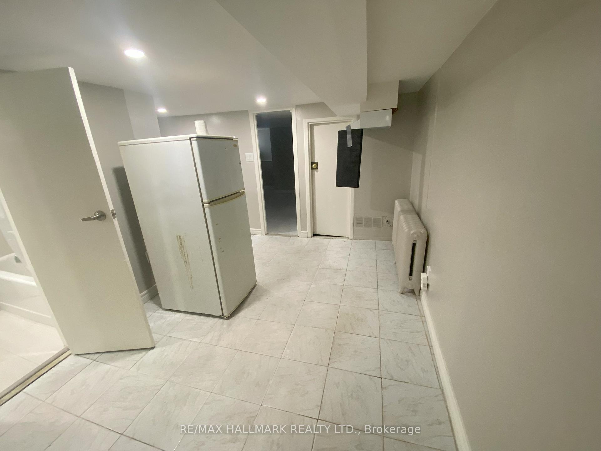Photo 7 of Unit LOWER, 155 Drayton Avenue, Toronto, Woodbine Corridor — HOMEH