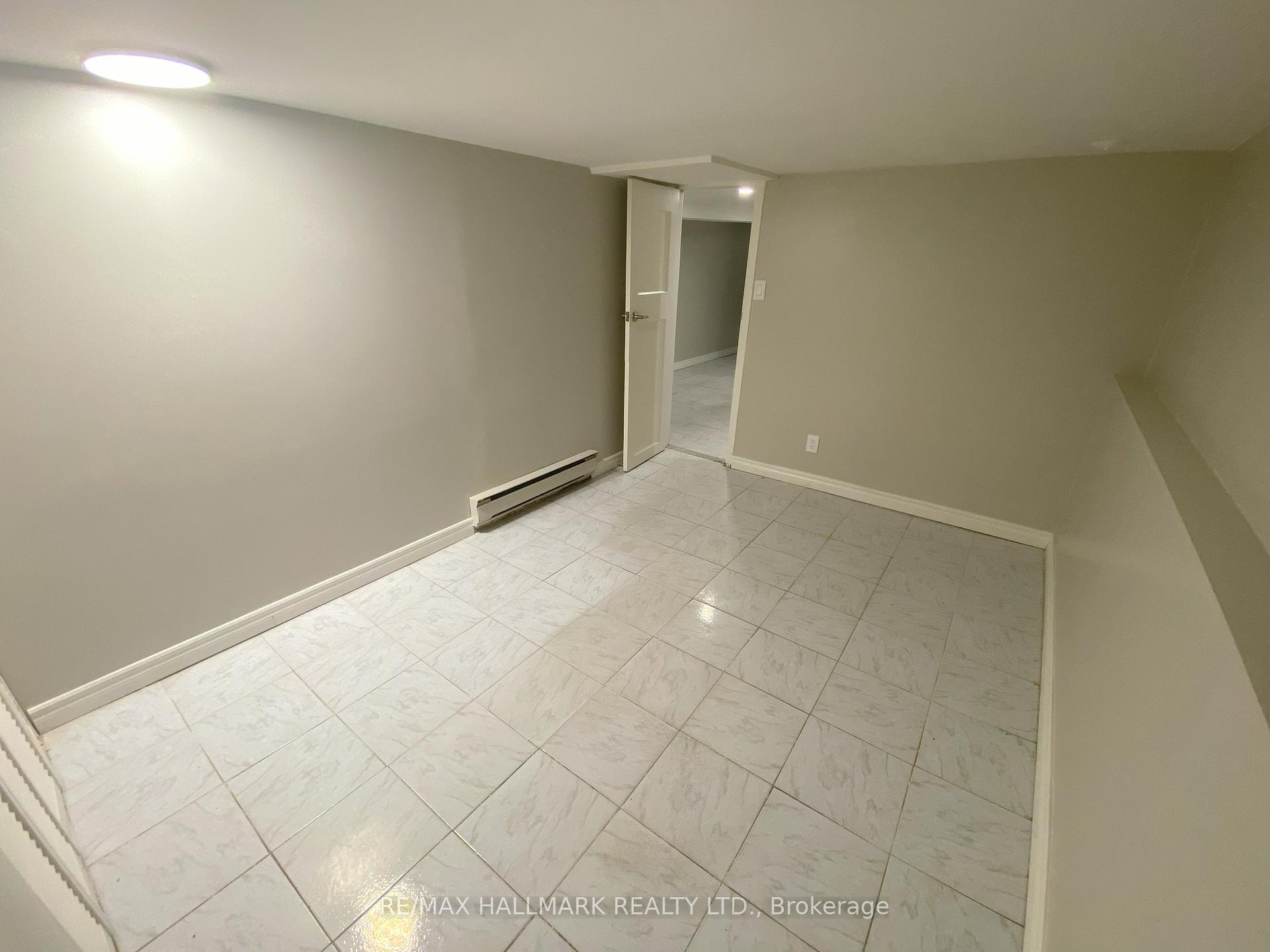 Photo 14 of Unit LOWER, 155 Drayton Avenue, Toronto, Woodbine Corridor — HOMEH