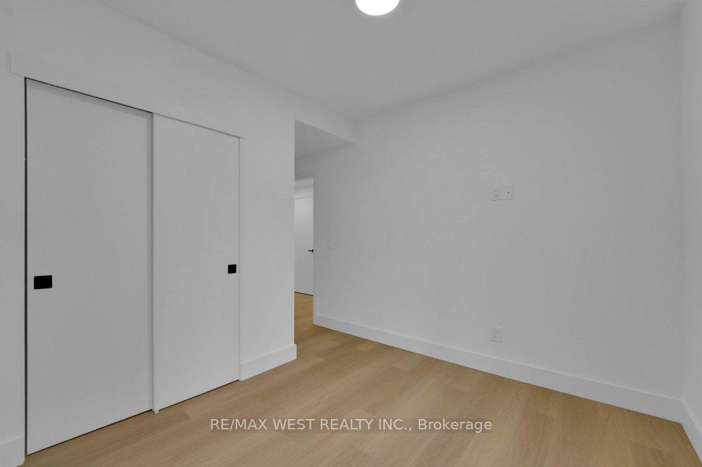 Photo 14 of Unit B, 661 Winona Drive, Toronto, Oakwood Village — HOMEH