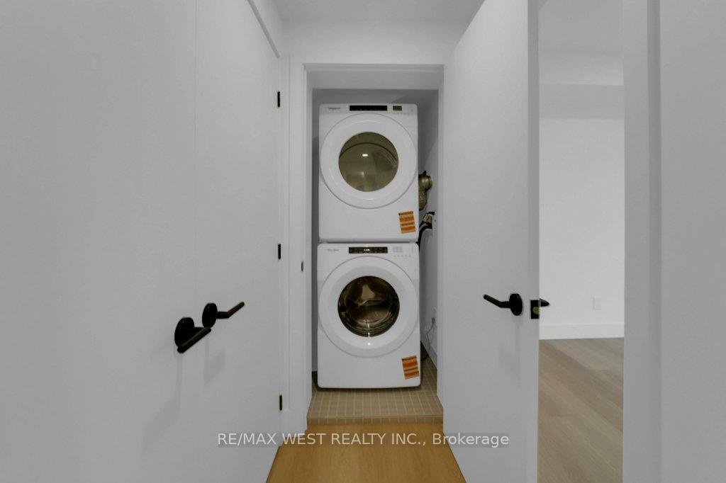 Photo 21 of Unit B, 661 Winona Drive, Toronto, Oakwood Village — HOMEH