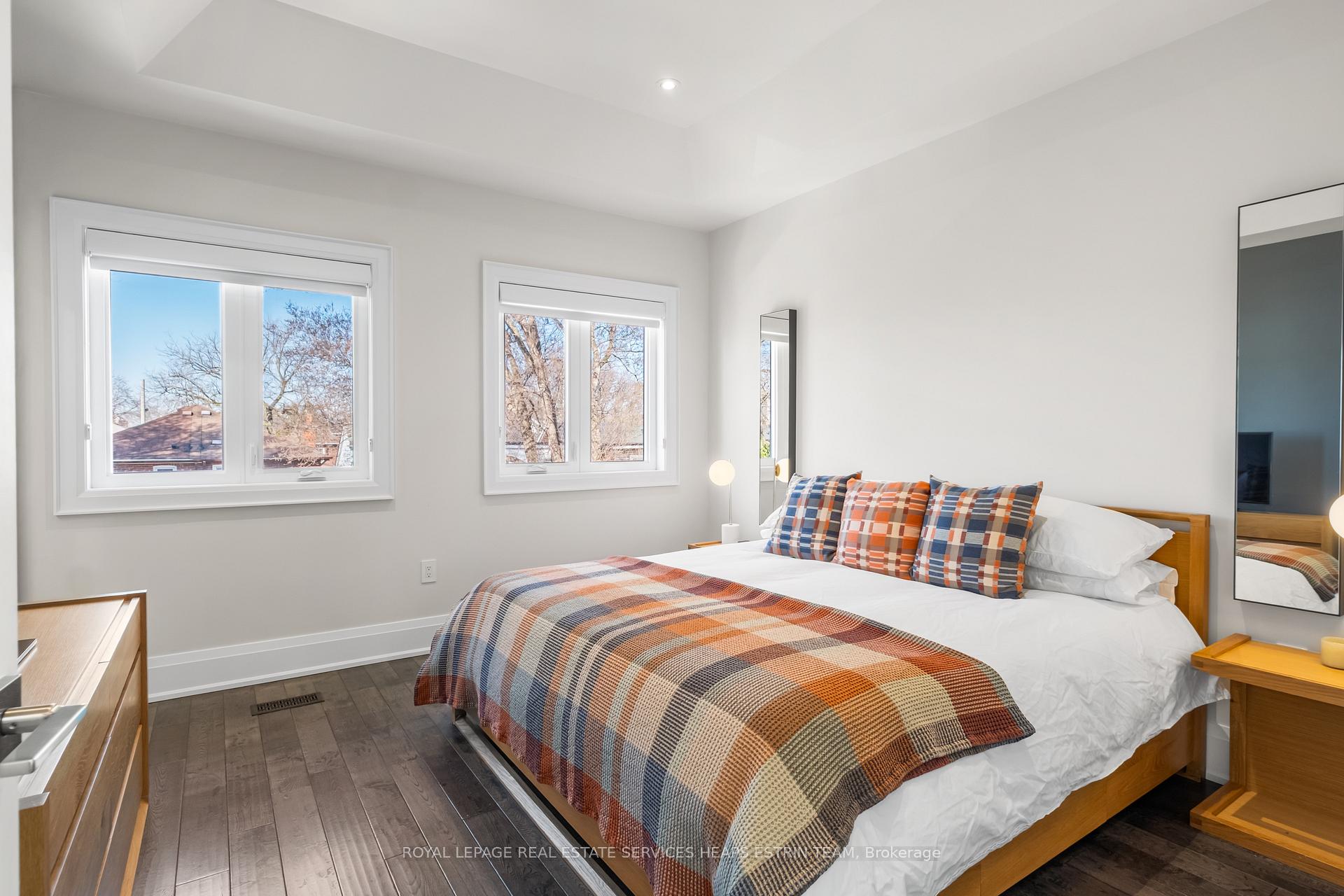 Photo 14 of 56 St Hubert Avenue, Toronto, East York — HOMEH