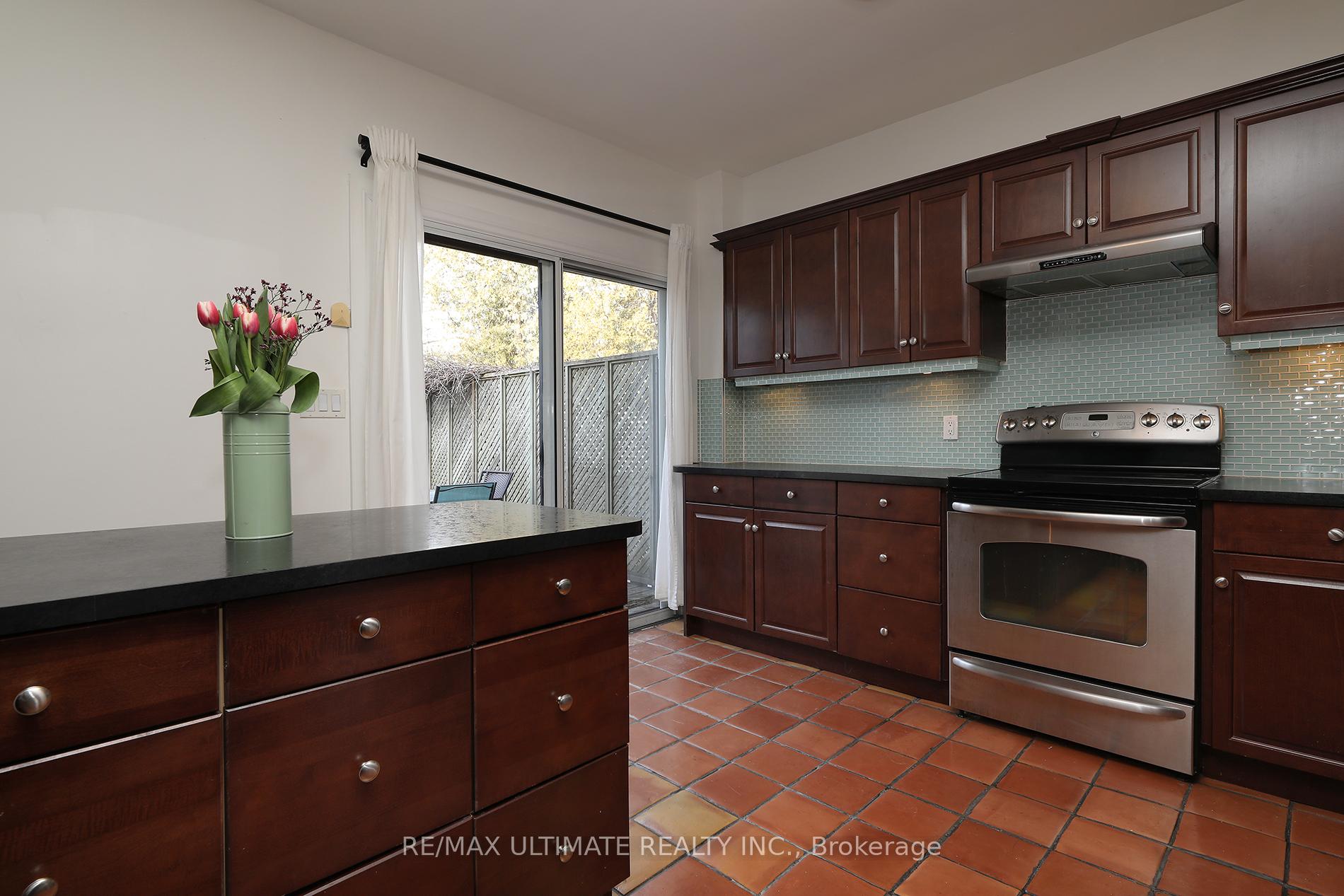 Photo 7 of 78 Winona Drive, Toronto, Wychwood — HOMEH