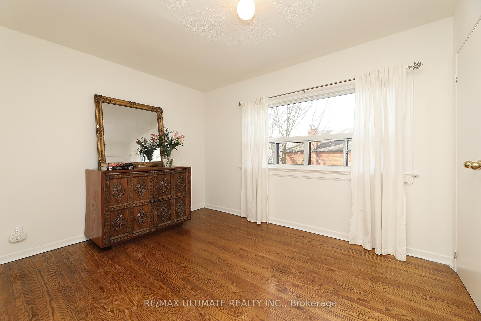 Photo 11 of 78 Winona Drive, Toronto, Wychwood — HOMEH