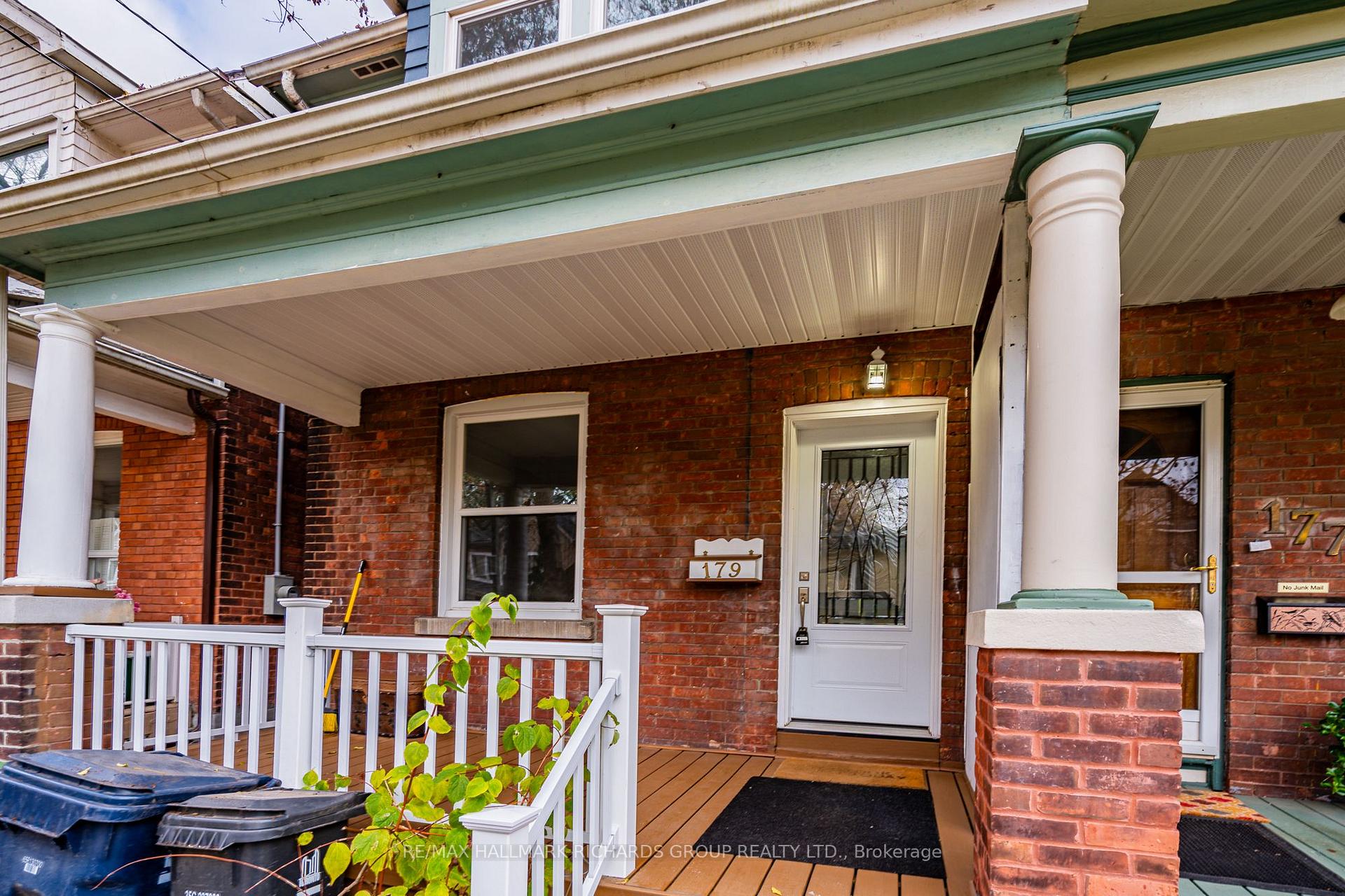 Photo 2 of 179 Lee Avenue, Toronto, The Beaches — HOMEH