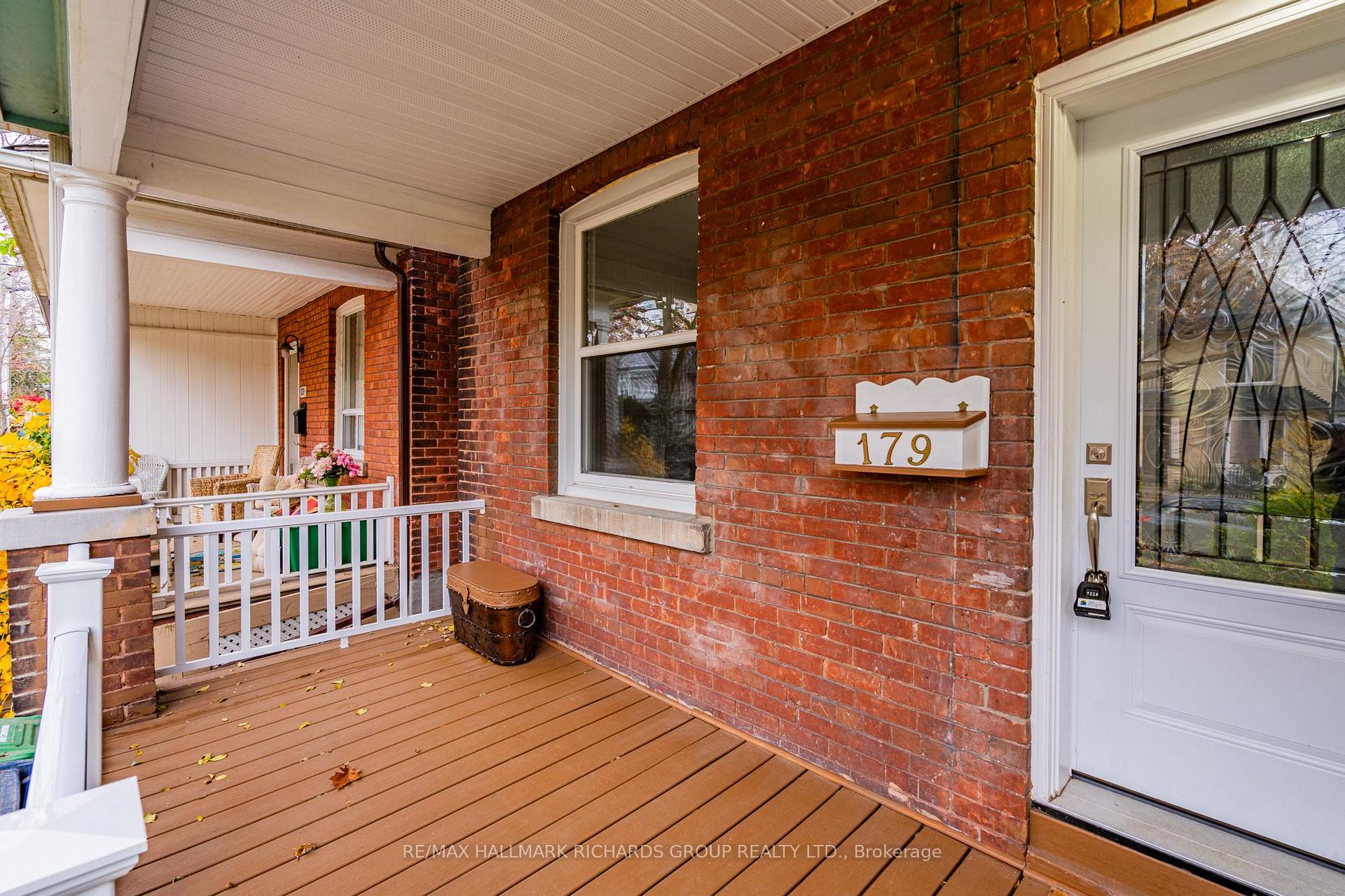 Photo 3 of 179 Lee Avenue, Toronto, The Beaches — HOMEH