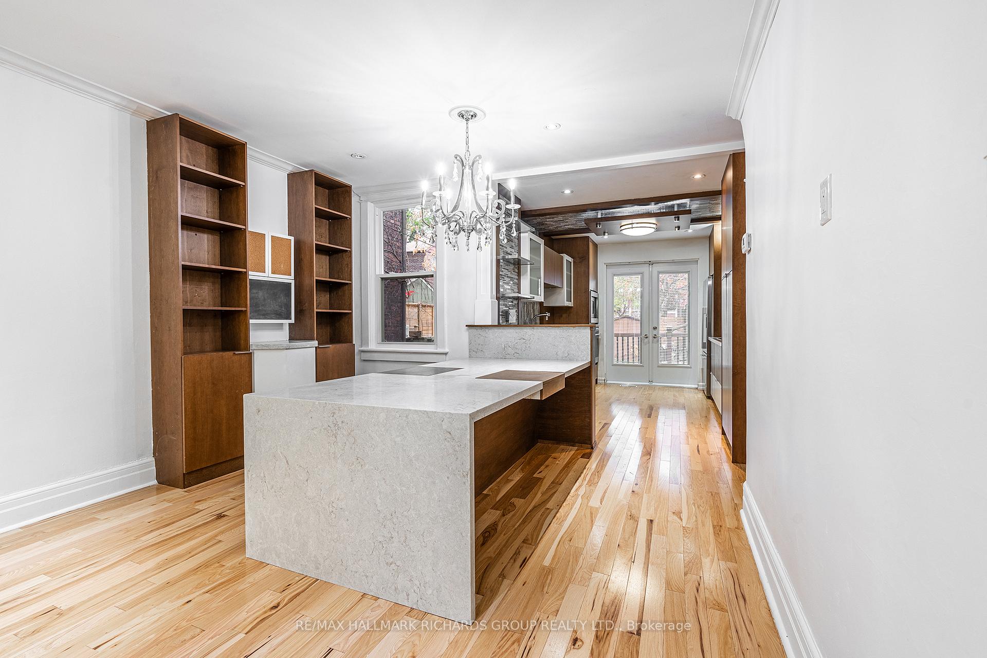 Photo 7 of 179 Lee Avenue, Toronto, The Beaches — HOMEH