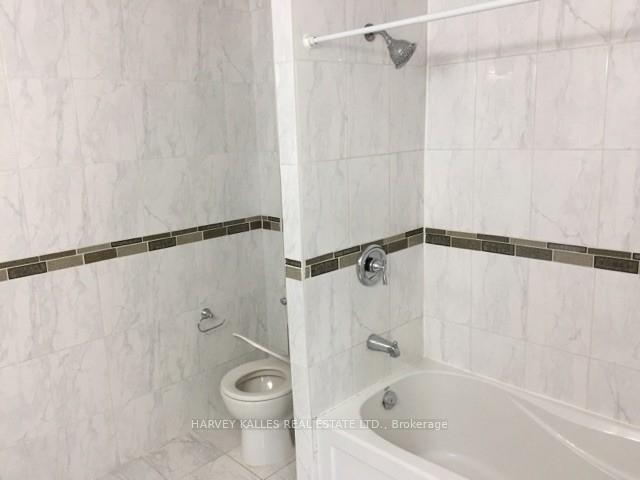 Photo 6 of Unit Unit 2, 310 Albany Avenue, Toronto, The Annex — HOMEH
