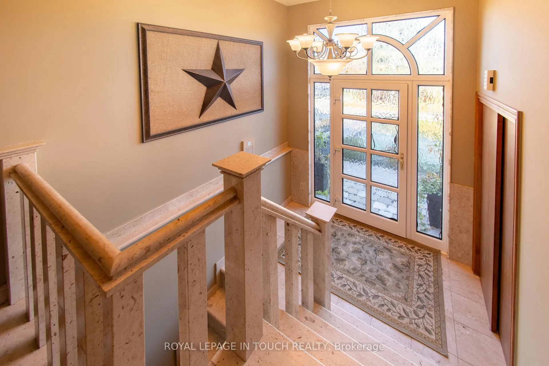 Photo 15 of 21 Robins Point Road, Tay, Victoria Harbour — HOMEH