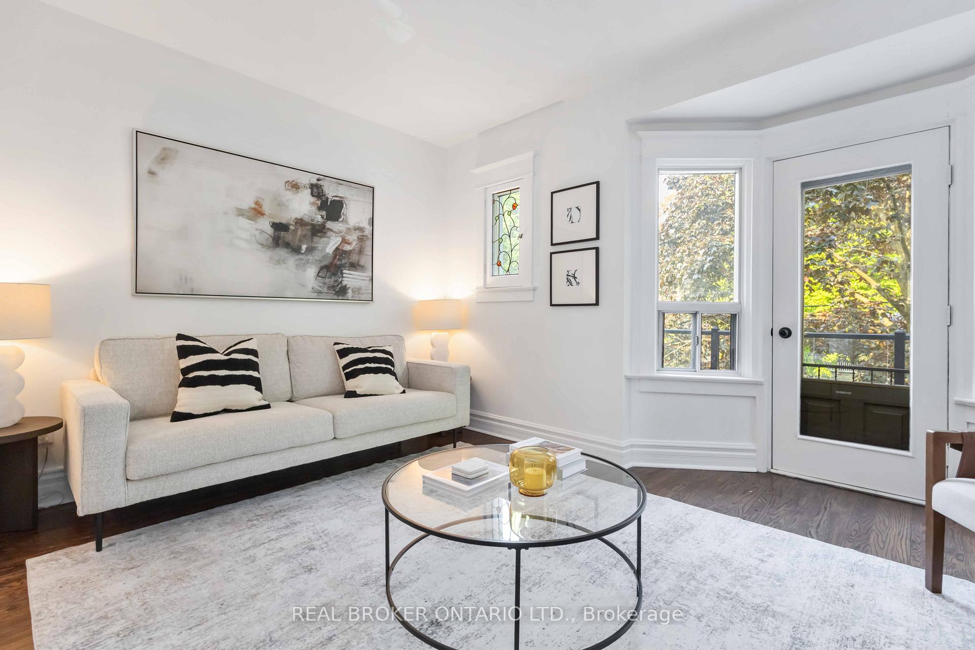 Photo 7 of 284 Waverley Road, Toronto, The Beaches — HOMEH