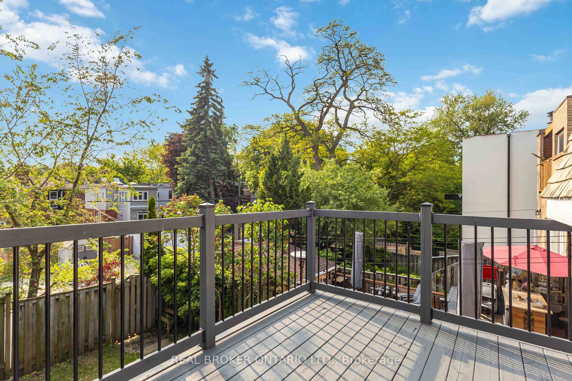 Photo 11 of 284 Waverley Road, Toronto, The Beaches — HOMEH