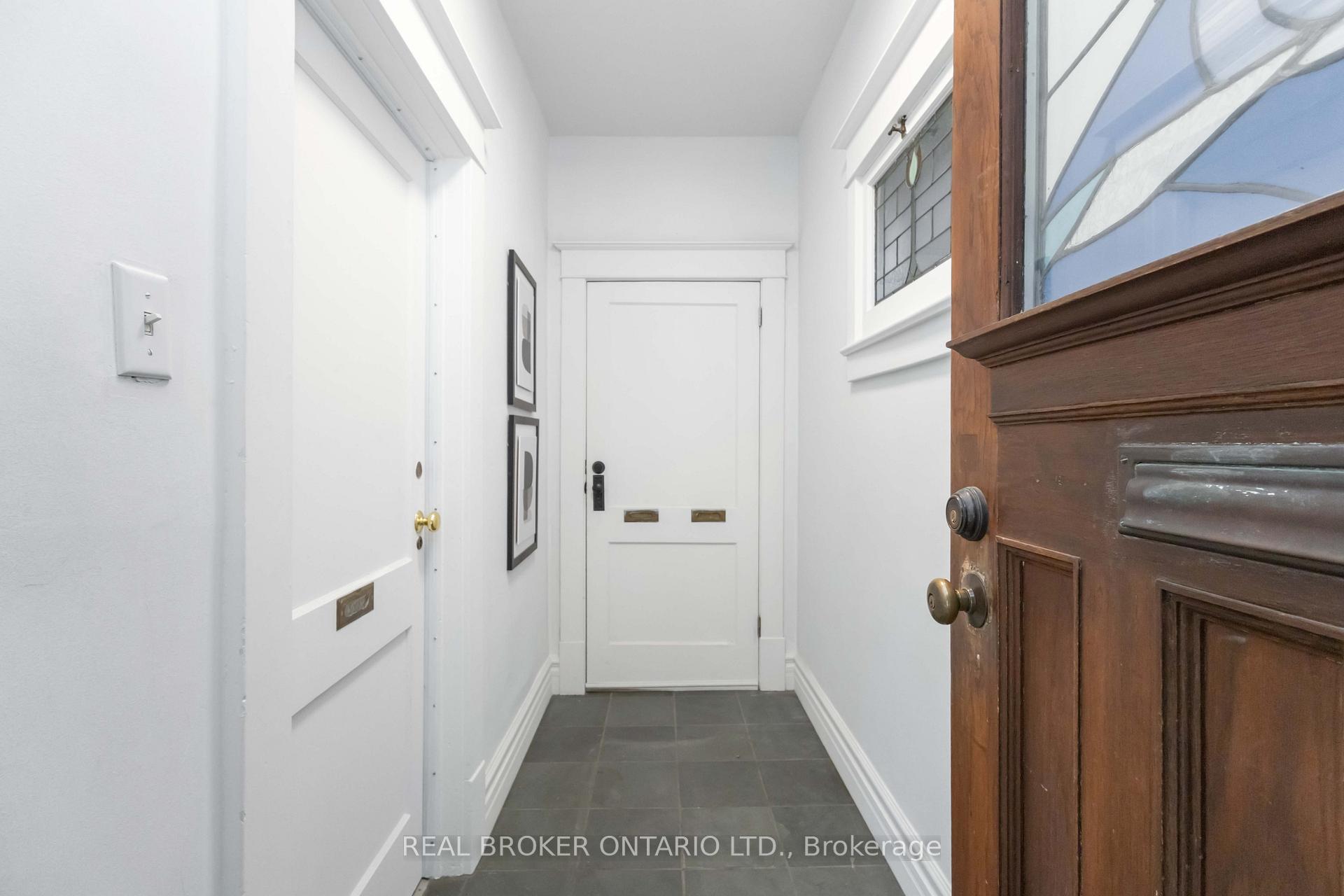 Photo 30 of 284 Waverley Road, Toronto, The Beaches — HOMEH