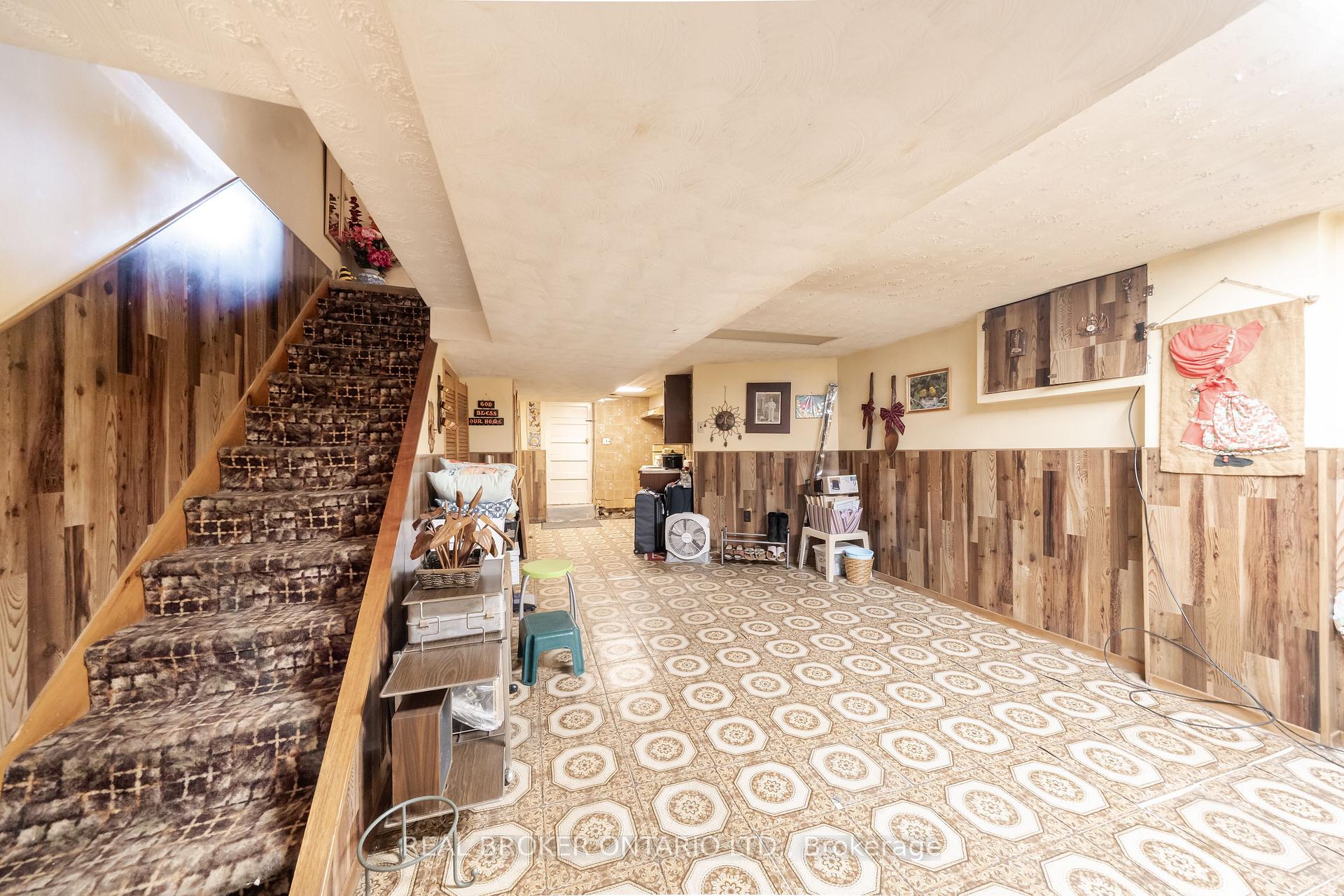 Photo 25 of 168 Brock Avenue, Toronto, Little Portugal — HOMEH