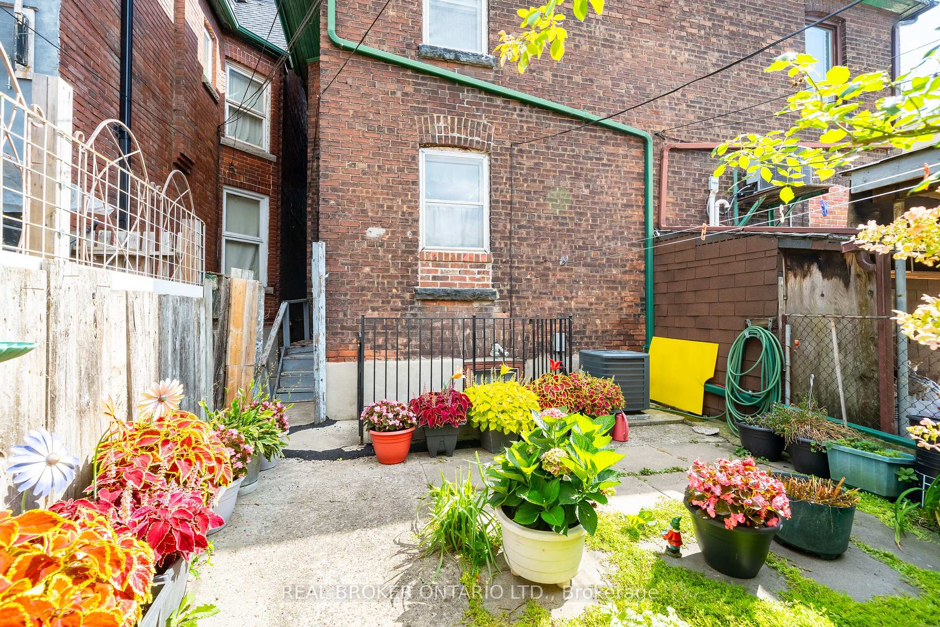 Photo 34 of 168 Brock Avenue, Toronto, Little Portugal — HOMEH