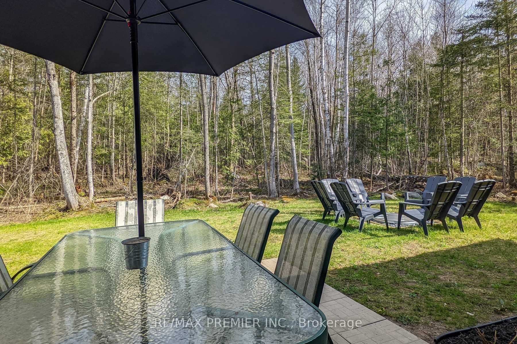 Photo 8 of 2288 Champlain Road, Tiny, Rural Tiny — HOMEH