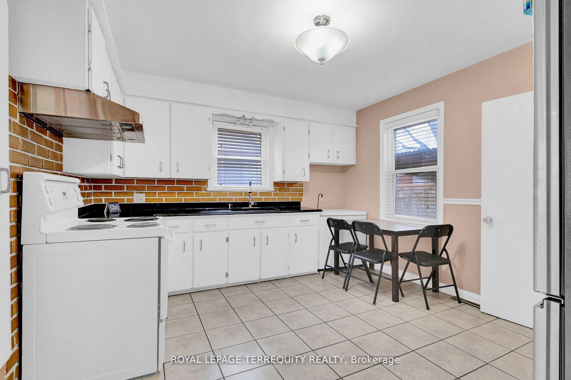 Photo 4 of 5 Mcmann Drive, Thorold, Thorold Downtown — HOMEH