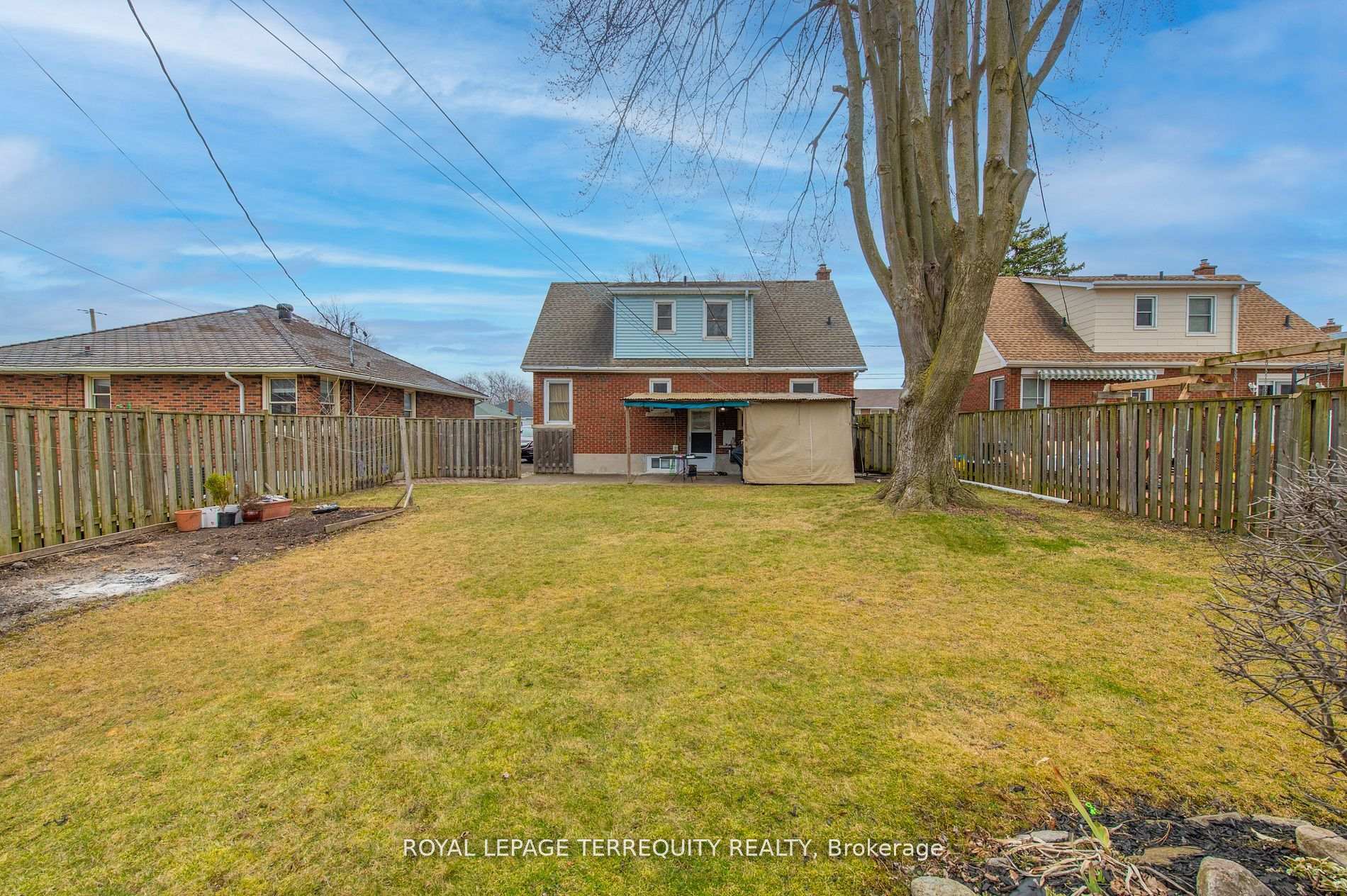 Photo 25 of 5 Mcmann Drive, Thorold, Thorold Downtown — HOMEH