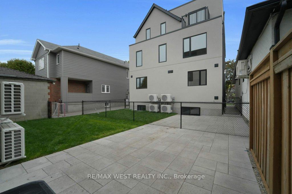 Photo 37 of Unit C, 661 Winona Drive, Toronto, Oakwood Village — HOMEH