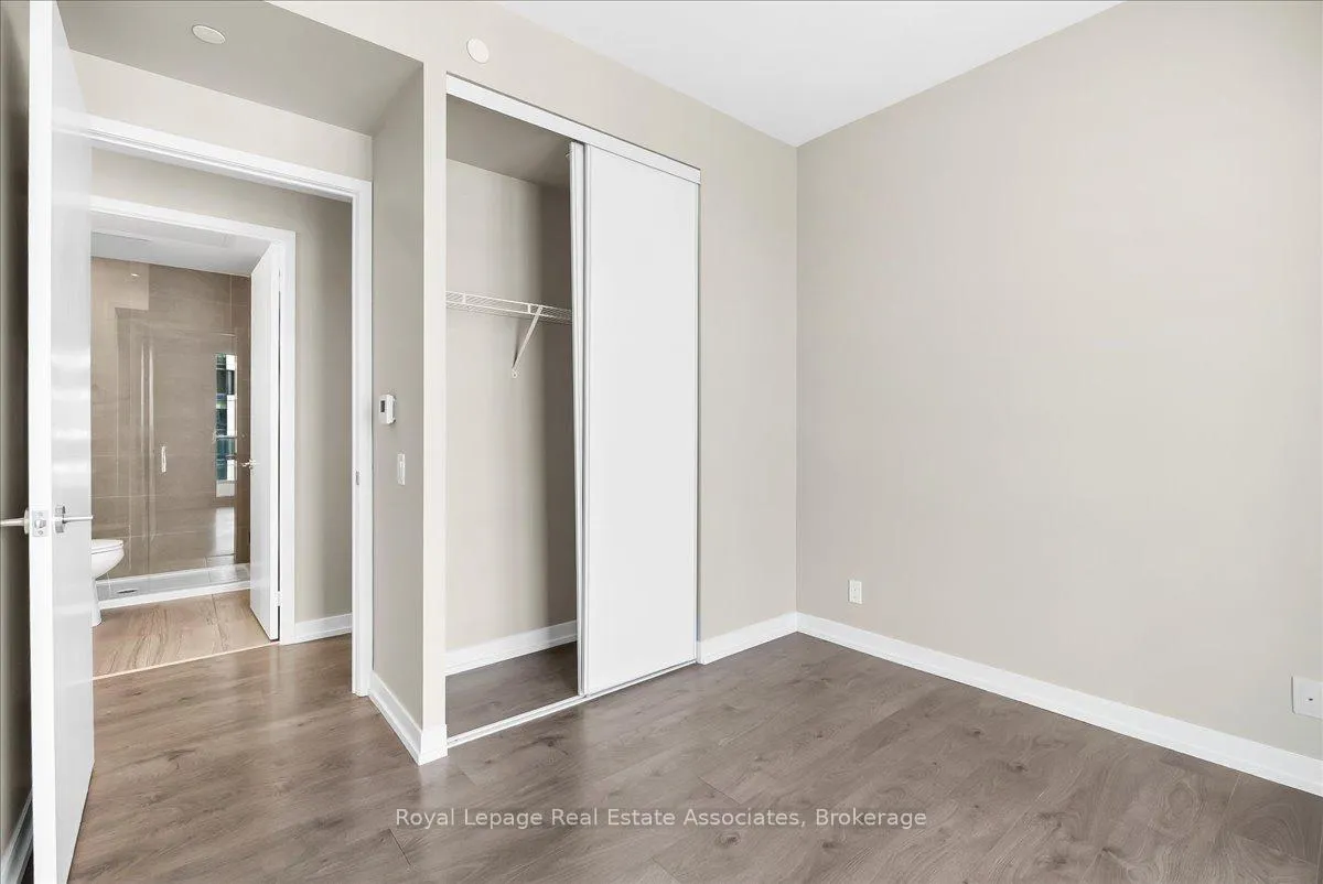 Photo 5 of Unit 6112, 950 Portage Parkway, Vaughan, Vaughan Corporate Centre — HOMEH