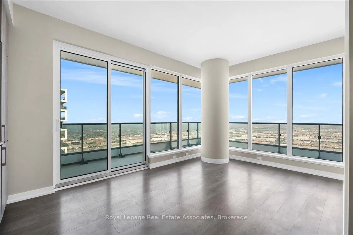 Photo 7 of Unit 6112, 950 Portage Parkway, Vaughan, Vaughan Corporate Centre — HOMEH