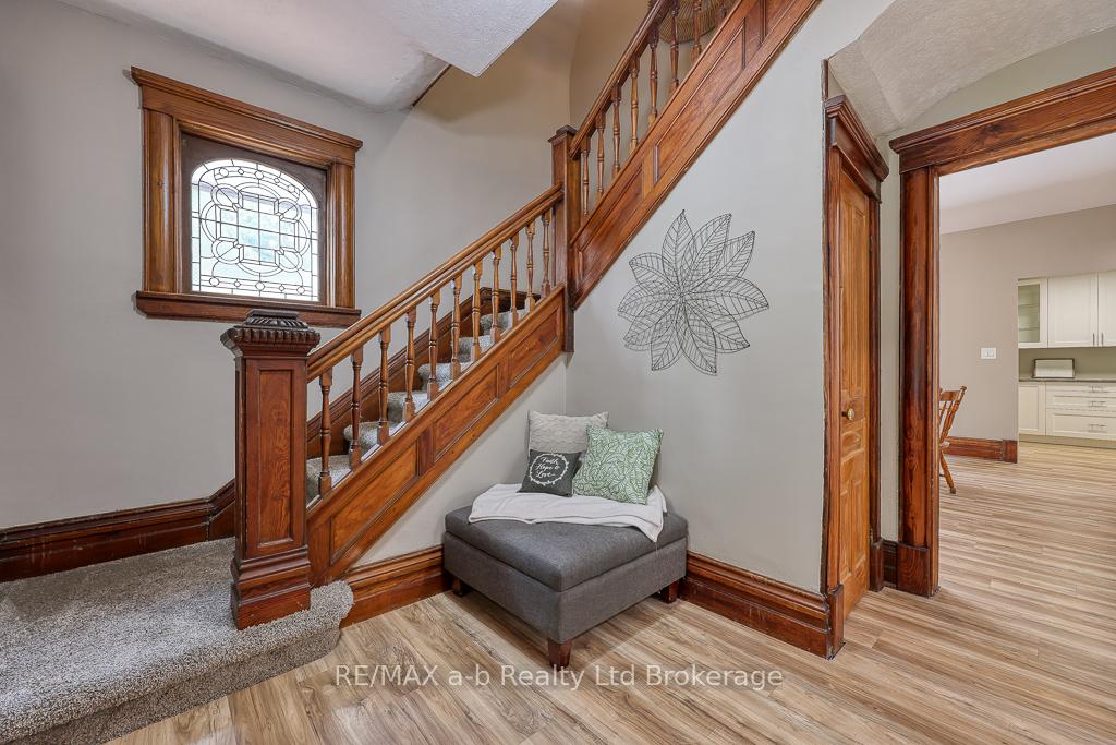 Photo 5 of 189 Rolph Street, Tillsonburg — HOMEH