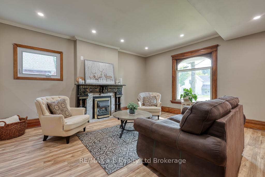 Photo 6 of 189 Rolph Street, Tillsonburg — HOMEH