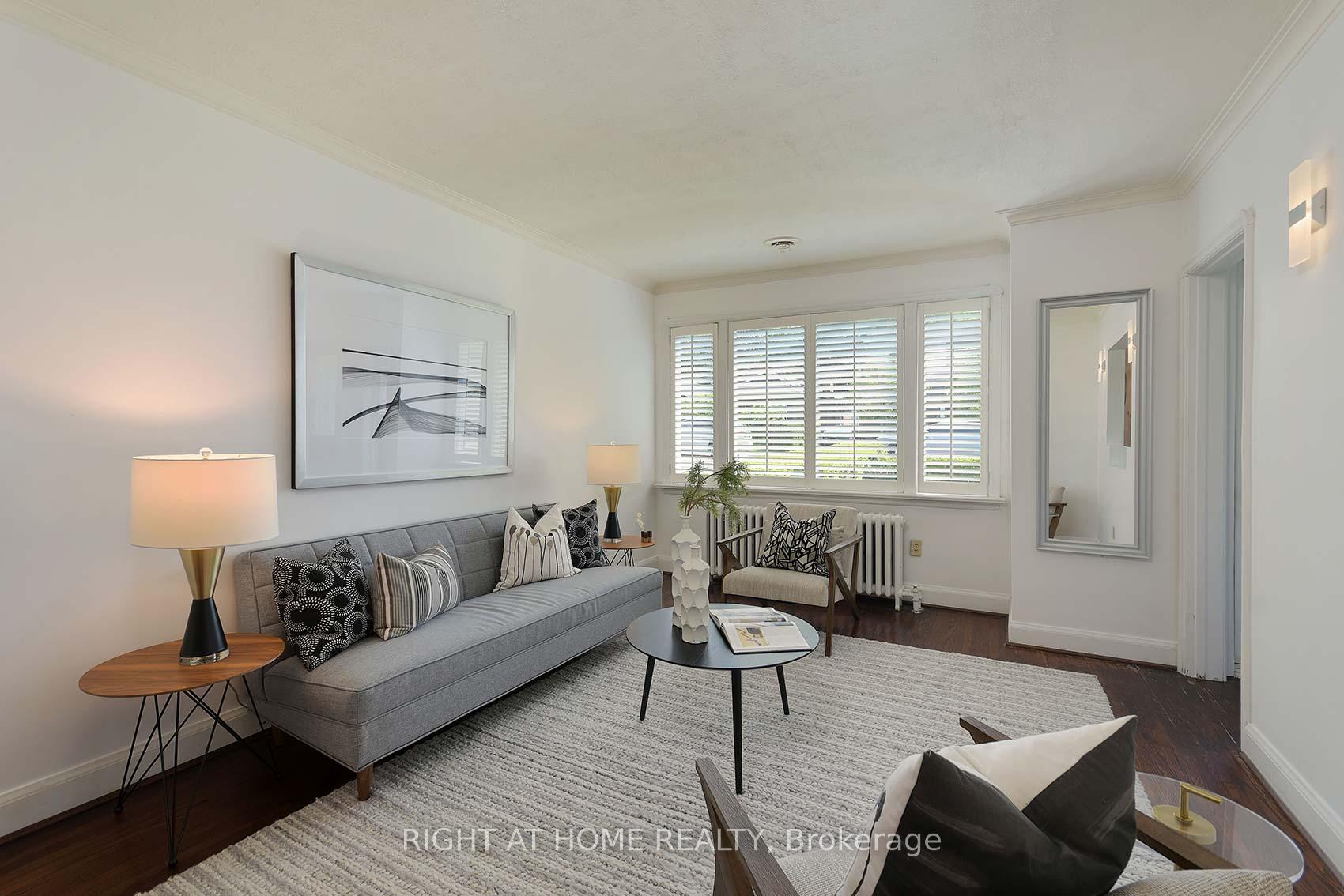 Photo 4 of 498 Scarborough Road, Toronto, East End-Danforth — HOMEH