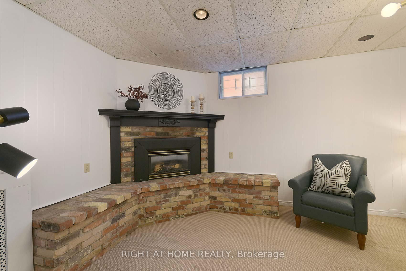 Photo 15 of 498 Scarborough Road, Toronto, East End-Danforth — HOMEH