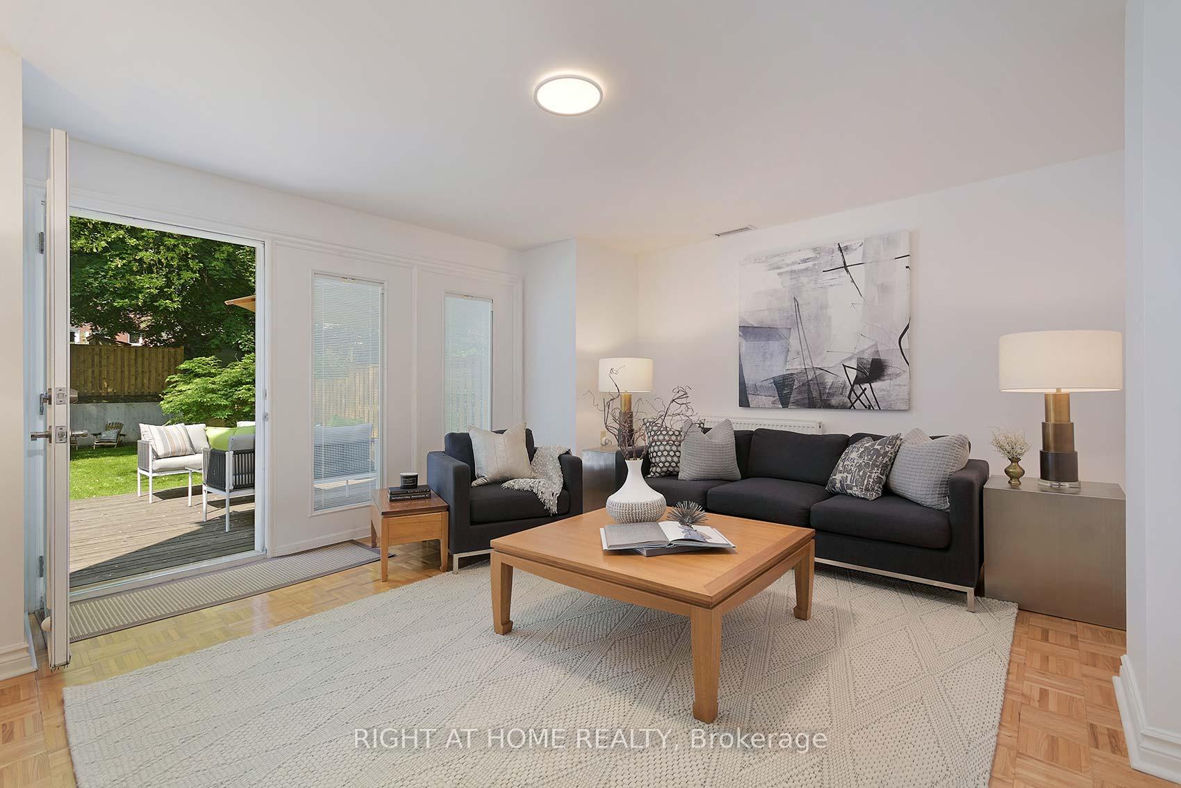 Photo 16 of 498 Scarborough Road, Toronto, East End-Danforth — HOMEH