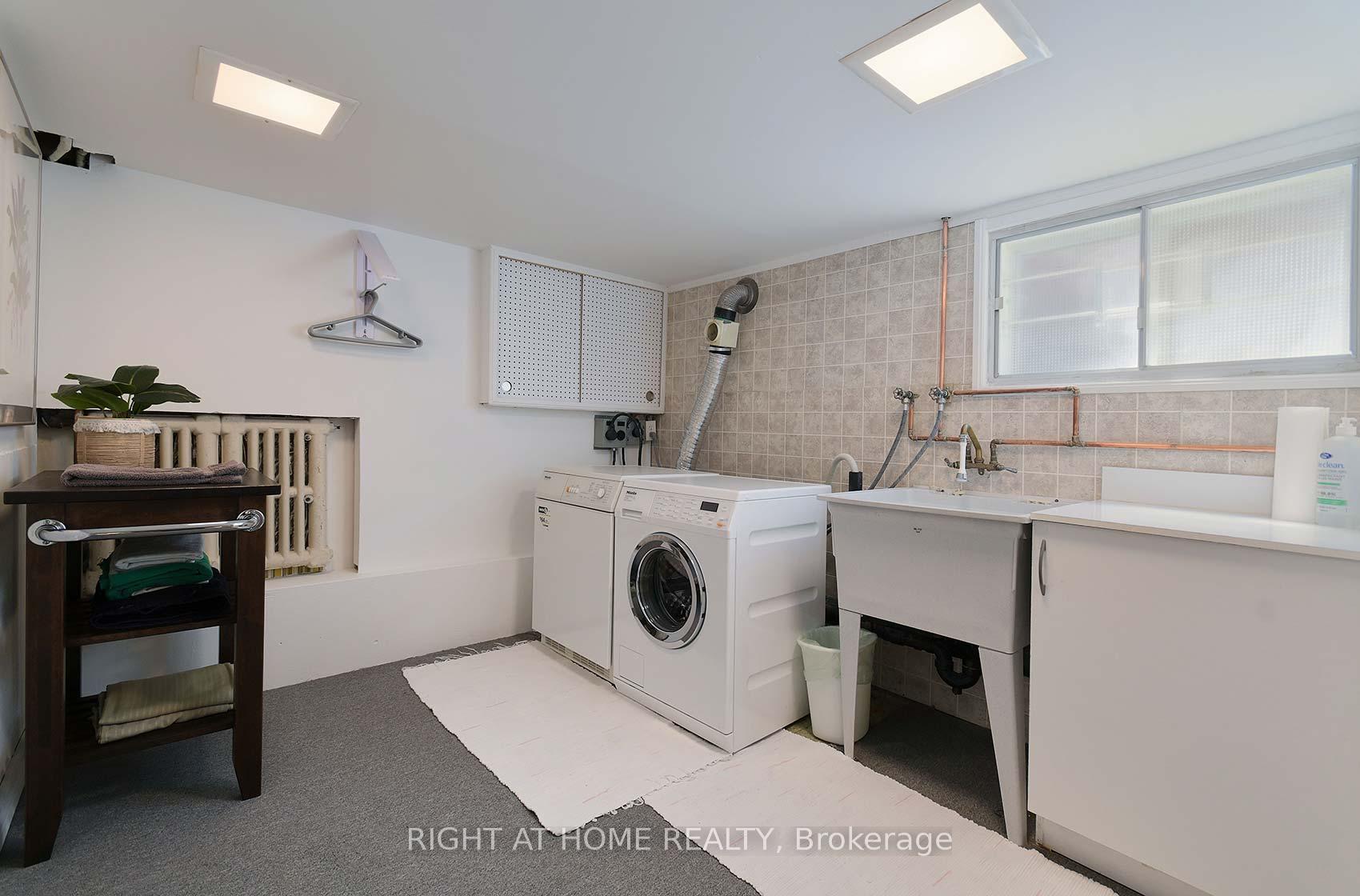 Photo 20 of 498 Scarborough Road, Toronto, East End-Danforth — HOMEH