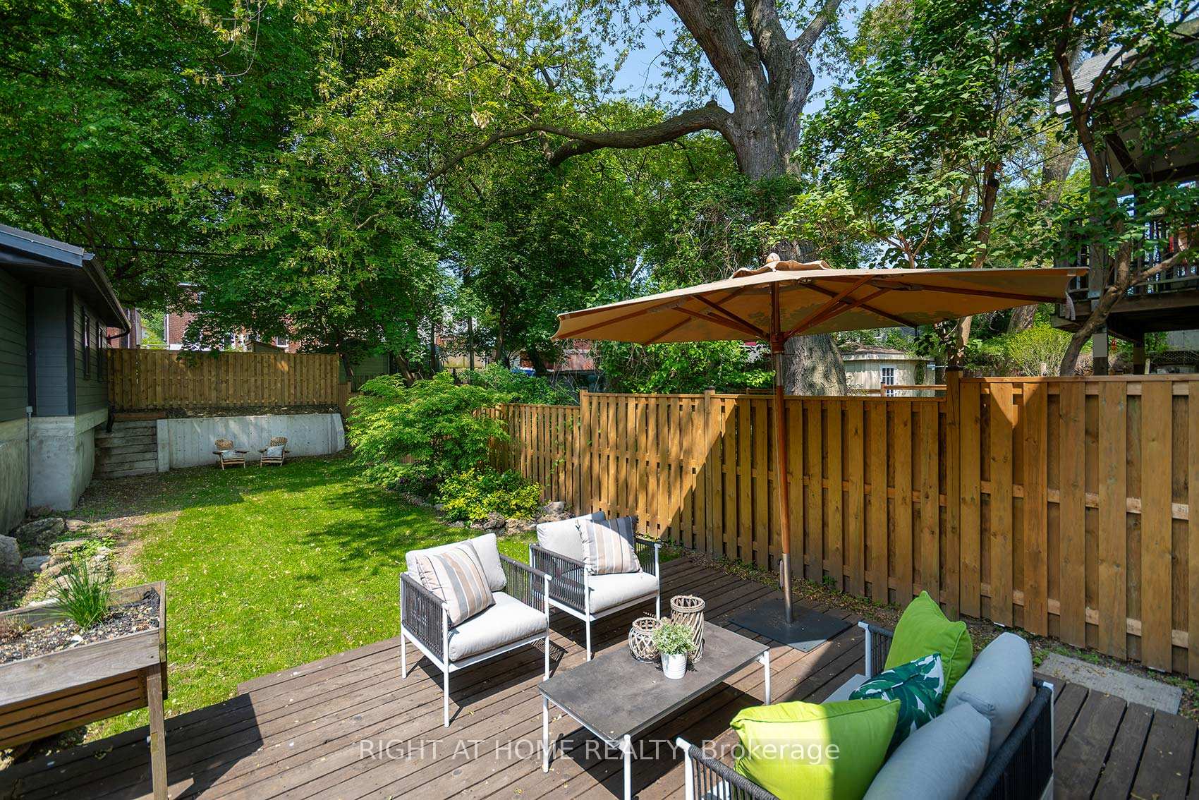 Photo 28 of 498 Scarborough Road, Toronto, East End-Danforth — HOMEH