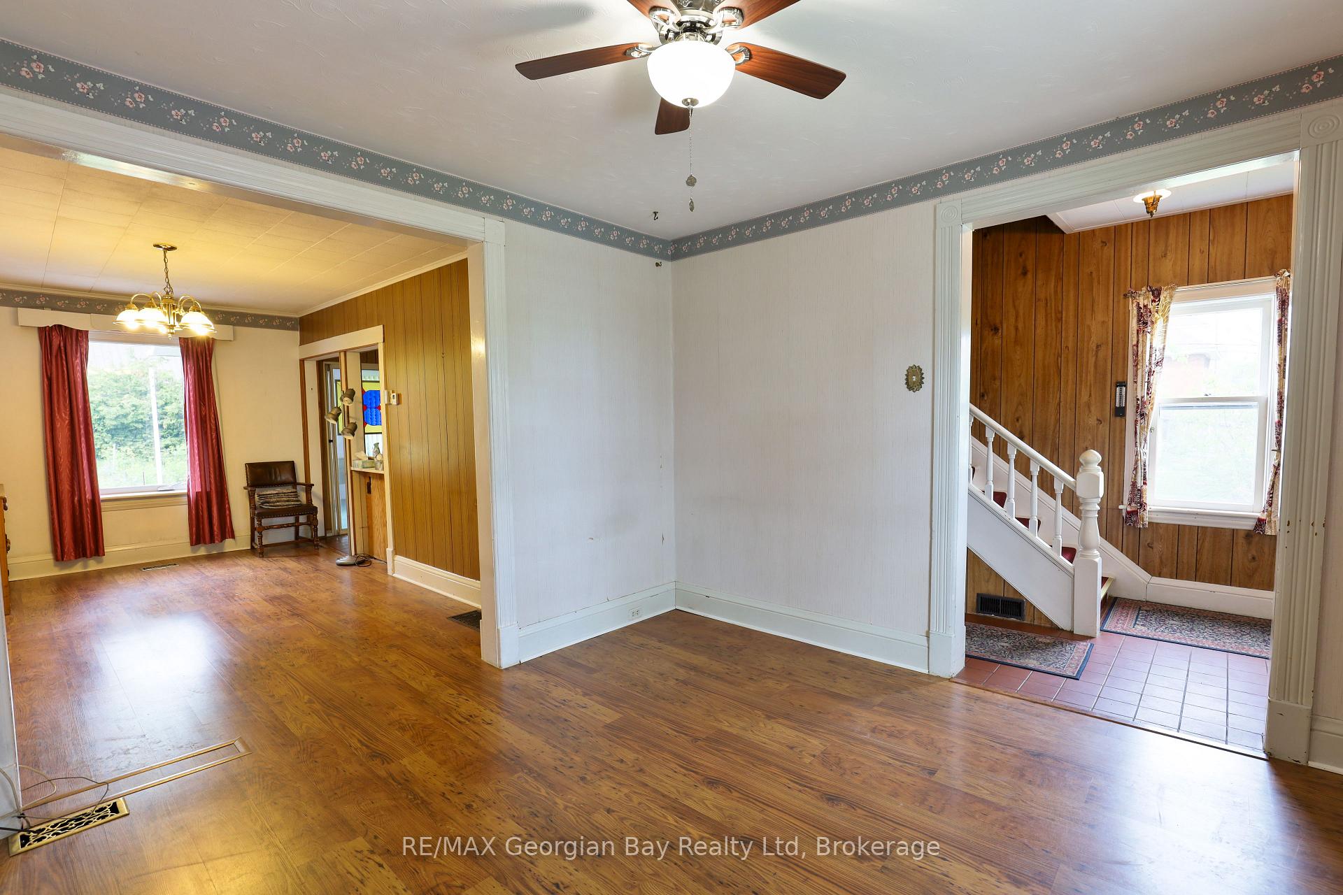 Photo 5 of 770 Sixth Avenue, Tay, Port McNicoll — HOMEH