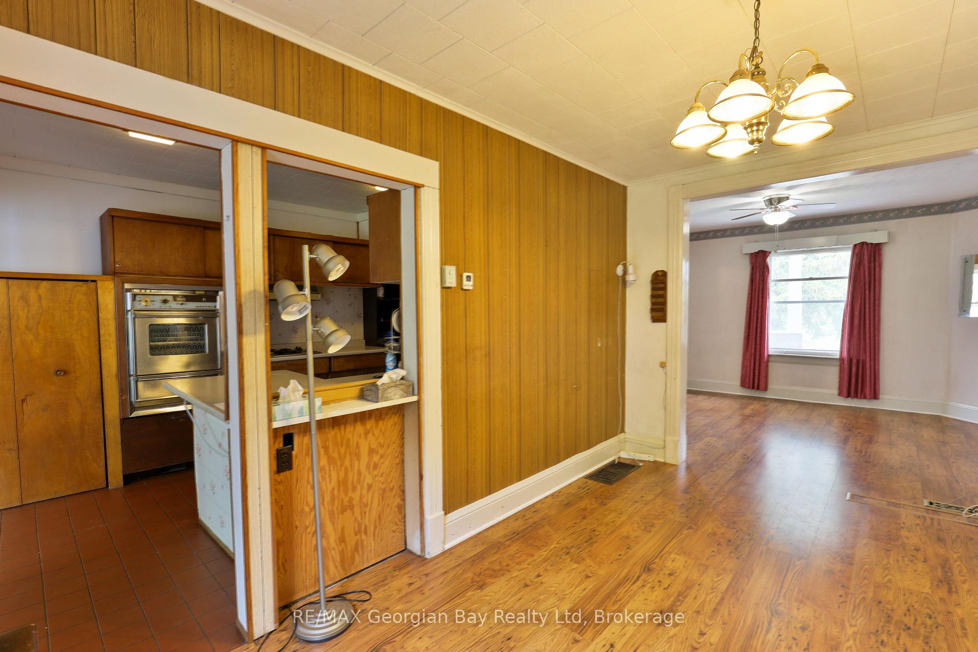 Photo 7 of 770 Sixth Avenue, Tay, Port McNicoll — HOMEH