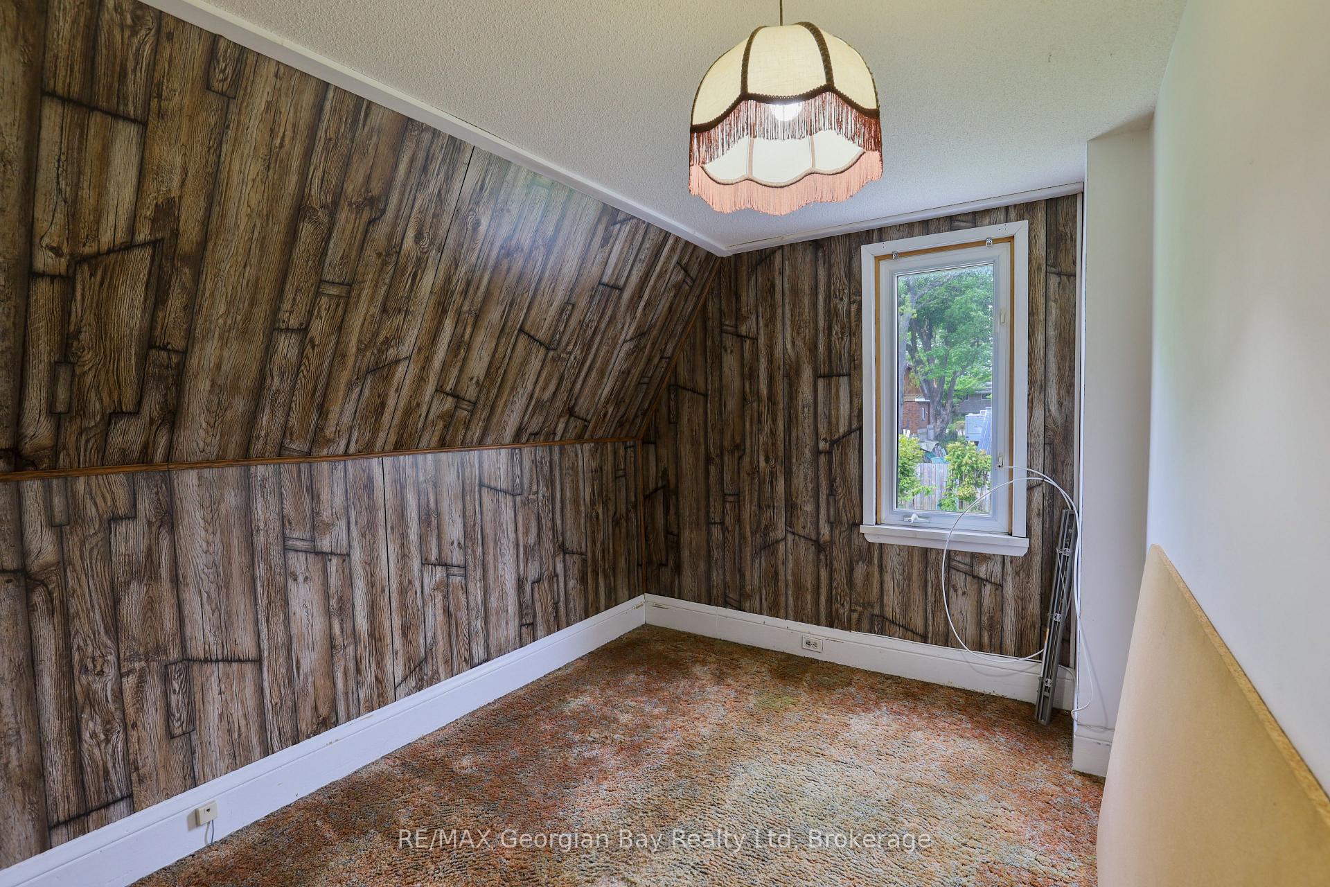Photo 15 of 770 Sixth Avenue, Tay, Port McNicoll — HOMEH