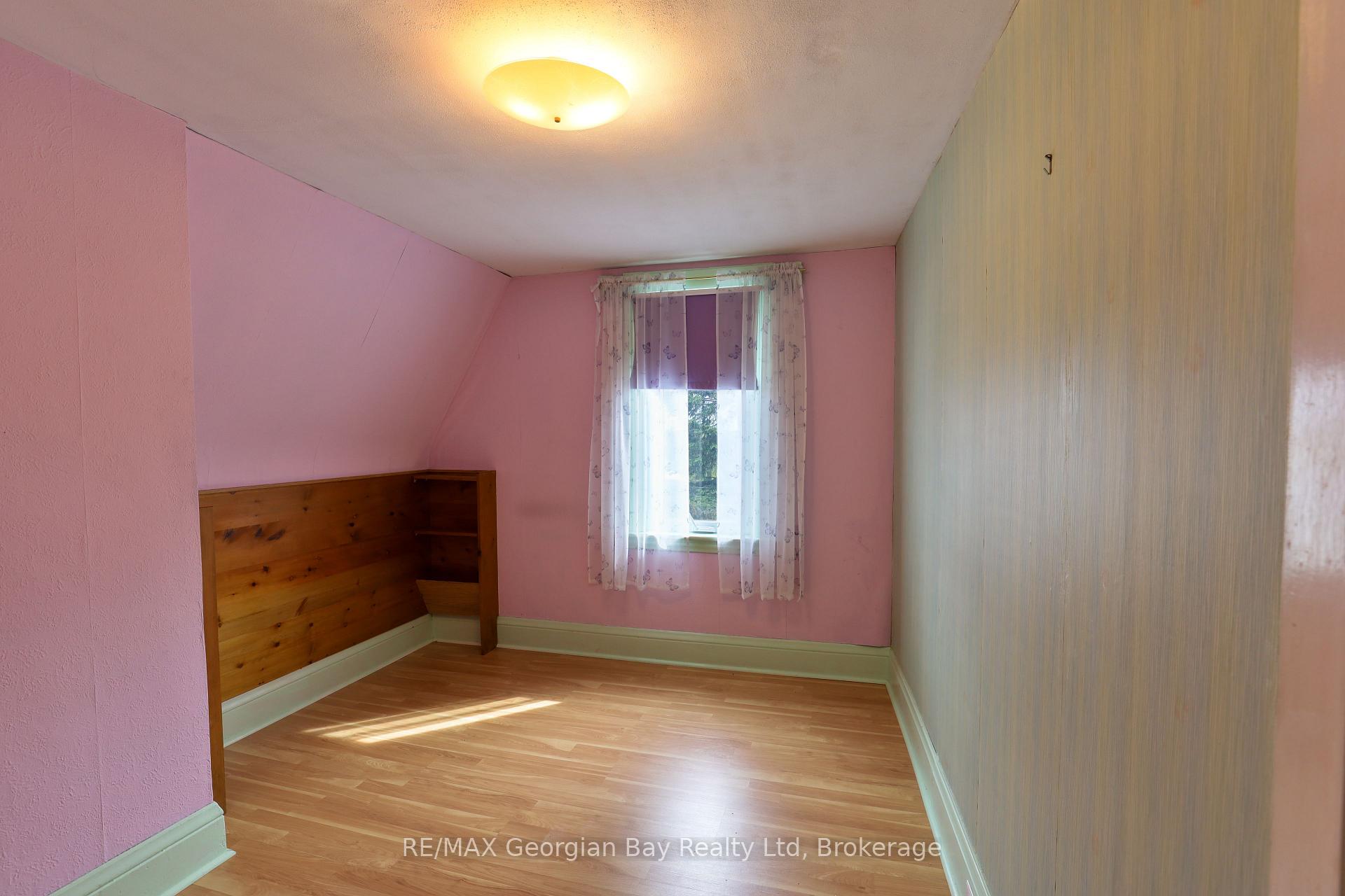 Photo 17 of 770 Sixth Avenue, Tay, Port McNicoll — HOMEH