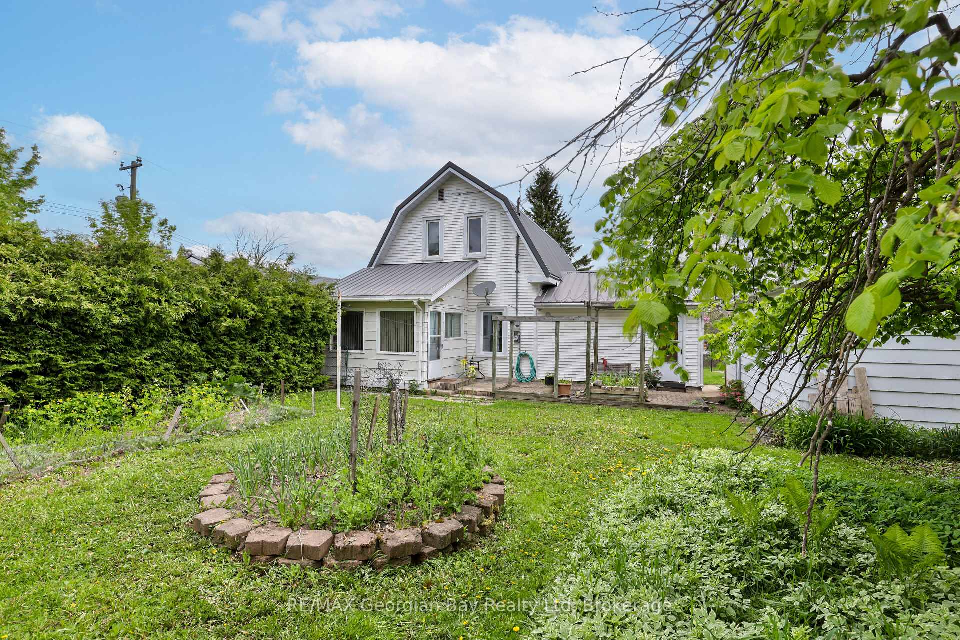 Photo 23 of 770 Sixth Avenue, Tay, Port McNicoll — HOMEH
