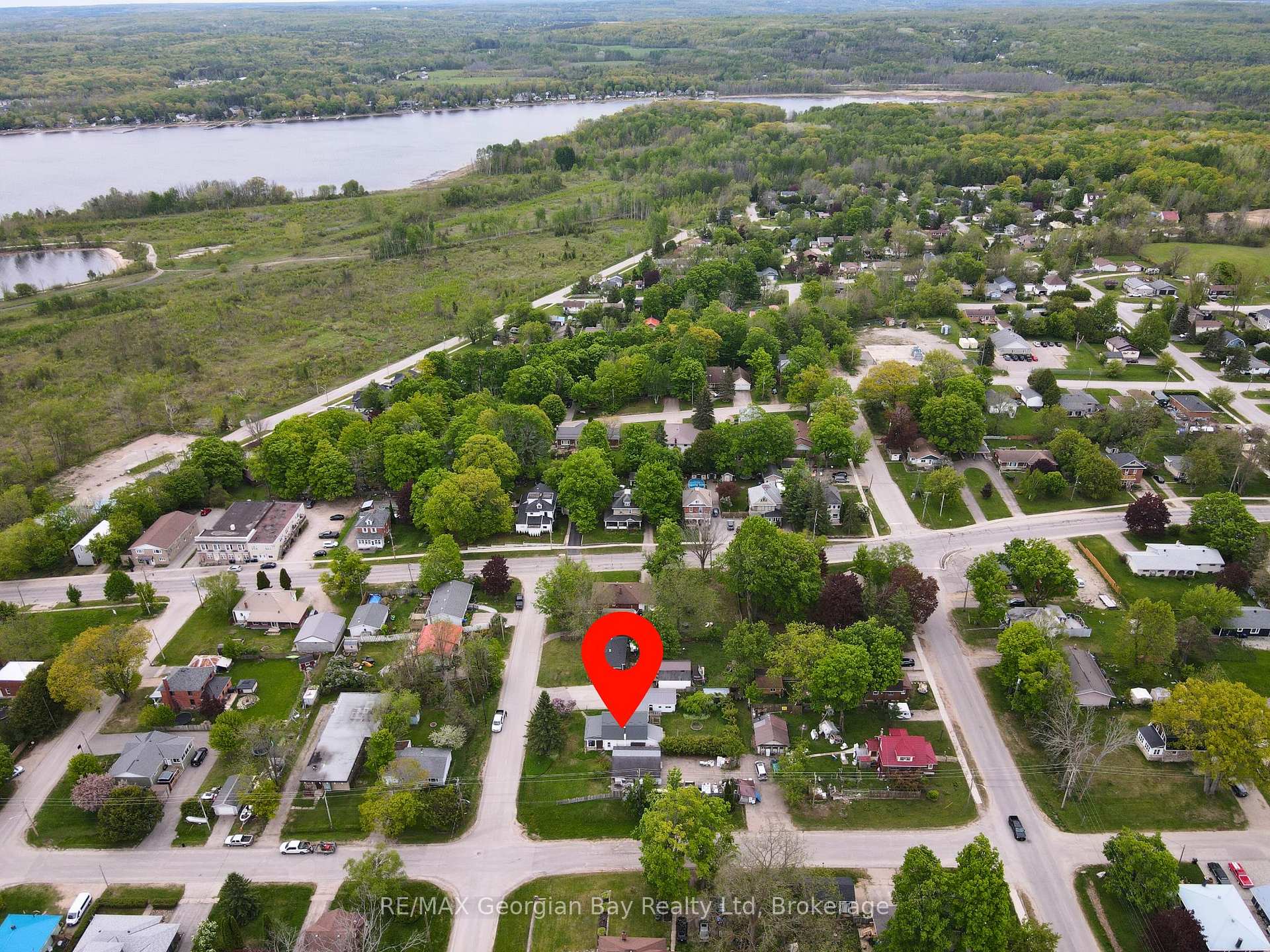 Photo 31 of 770 Sixth Avenue, Tay, Port McNicoll — HOMEH
