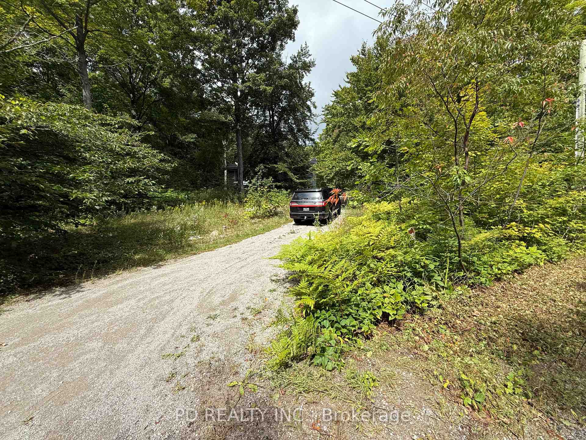 Photo 5 of 162 Farlain Lake Road W, Tiny, Rural Tiny — HOMEH
