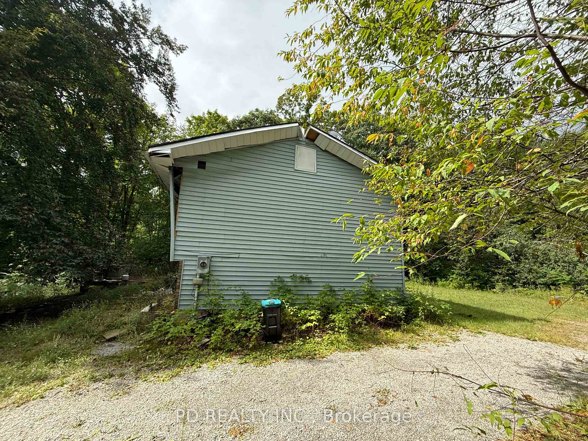 Photo 9 of 162 Farlain Lake Road W, Tiny, Rural Tiny — HOMEH