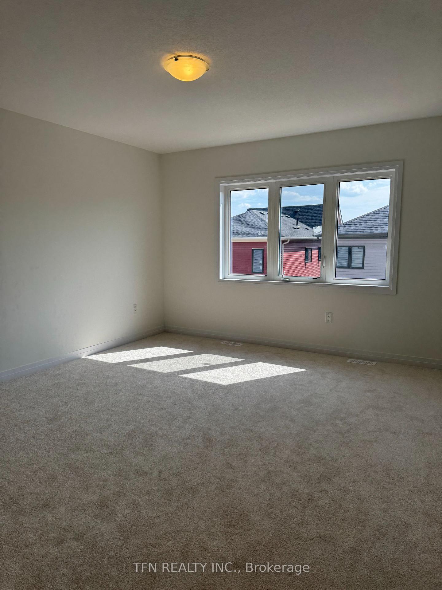 Photo 8 of 75 Brighton Lane NE, Thorold, Rolling Meadows — HOMEH