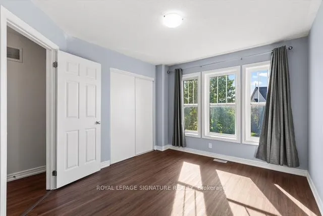 Photo 16 of 35 Fiddlehead Crescent, Hamilton, Waterdown — HOMEH