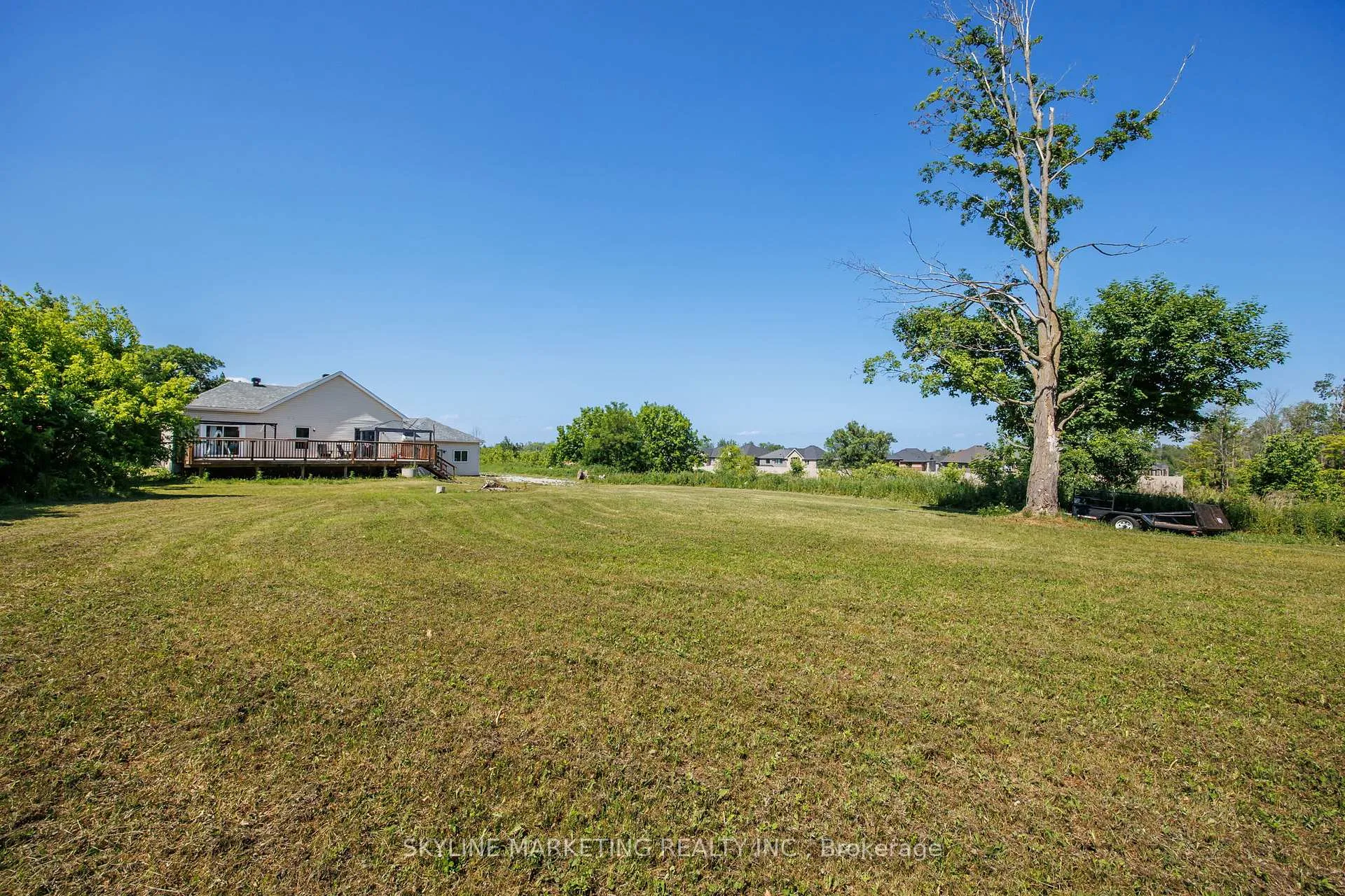 Photo 22 of 871 Front Street, Innisfil, Lefroy — HOMEH