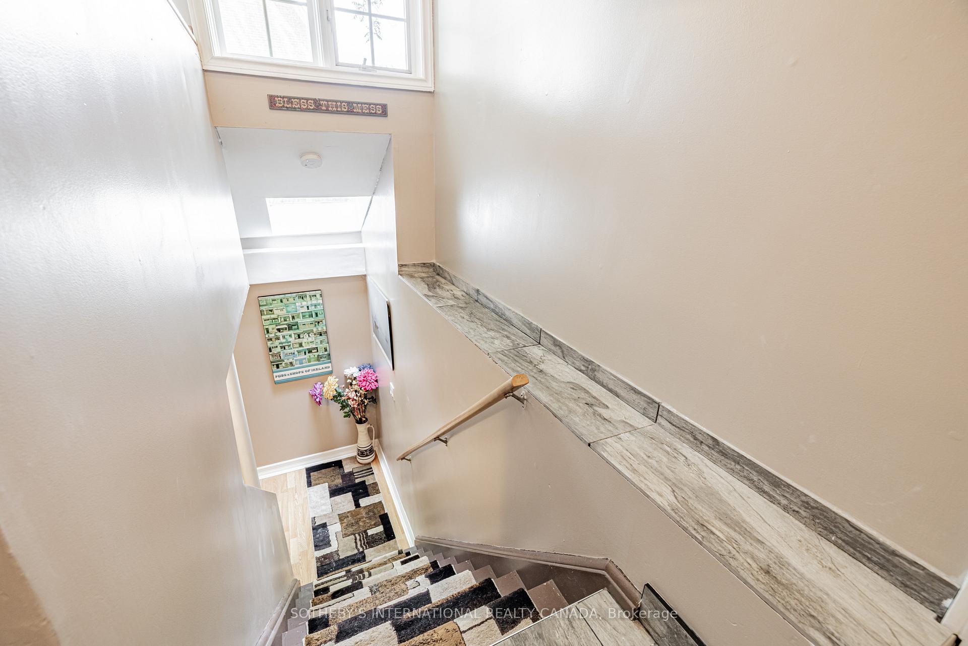 Photo 31 of 28 Benlamond Avenue, Toronto, The Beaches — HOMEH
