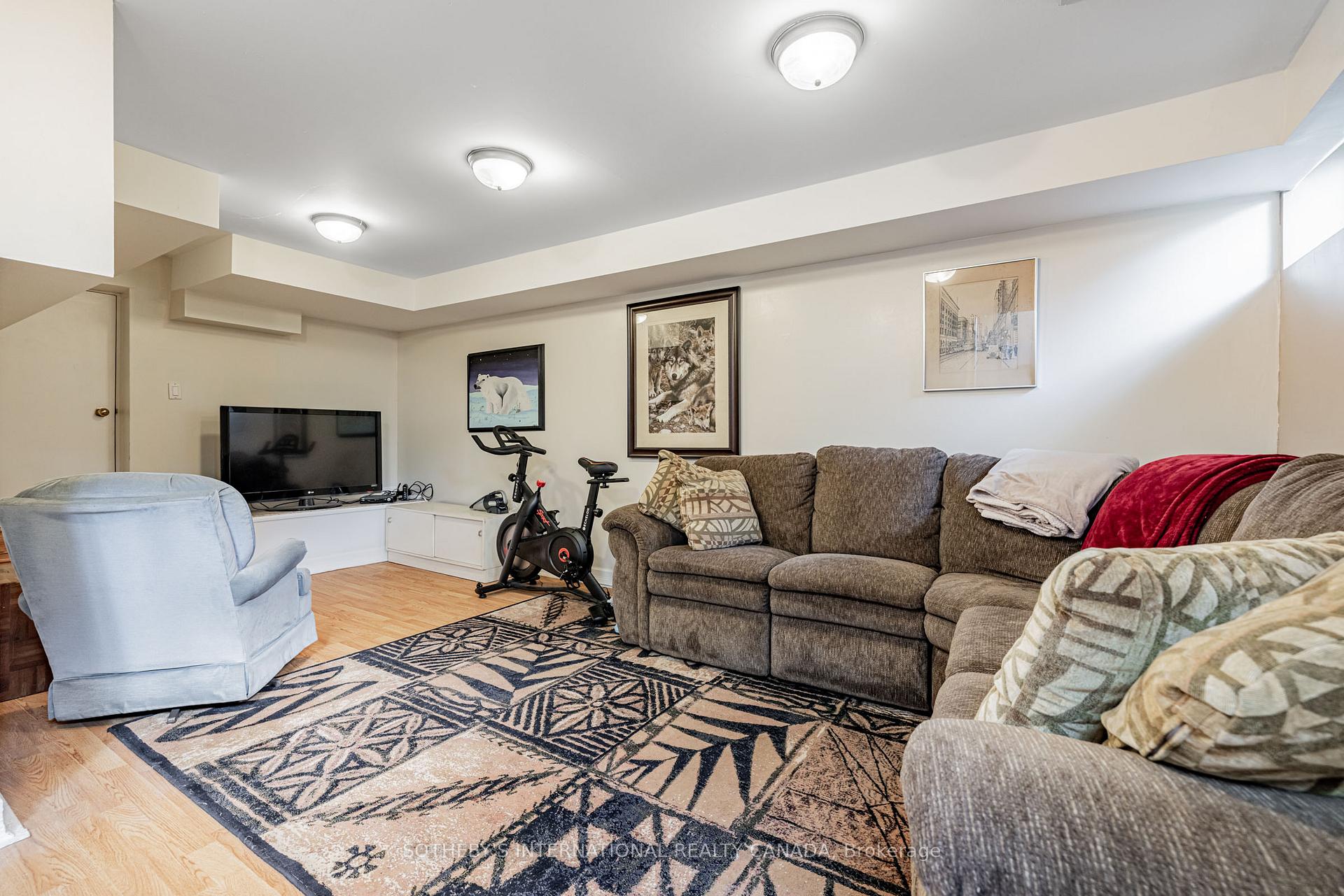Photo 32 of 28 Benlamond Avenue, Toronto, The Beaches — HOMEH