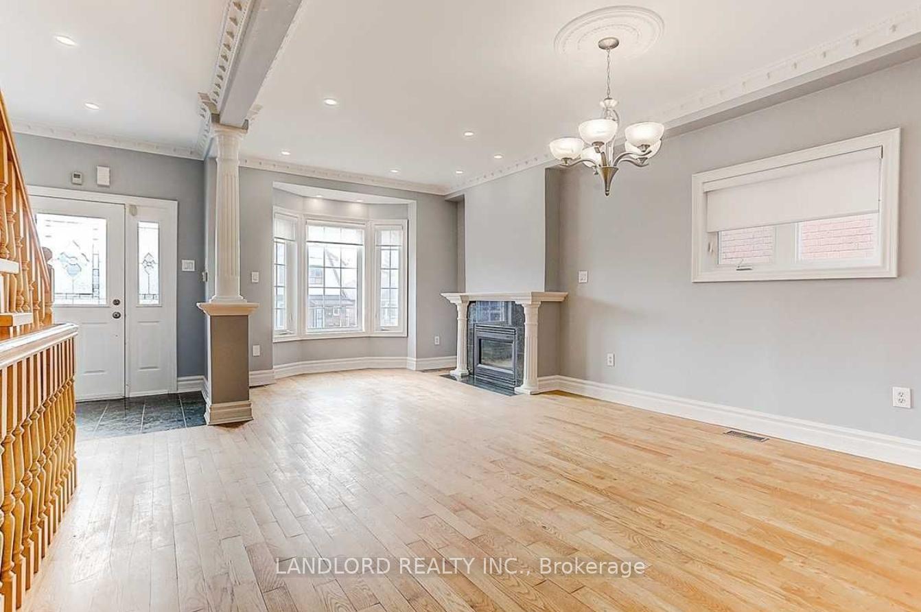 Photo 9 of 34 Jesmond Avenue, Toronto, Oakwood Village — HOMEH