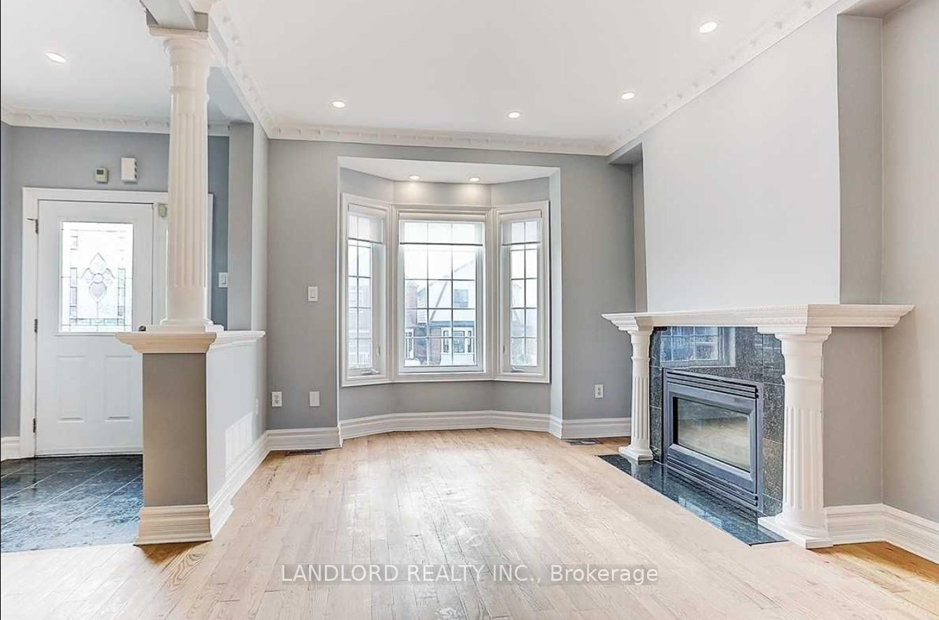 Photo 12 of 34 Jesmond Avenue, Toronto, Oakwood Village — HOMEH