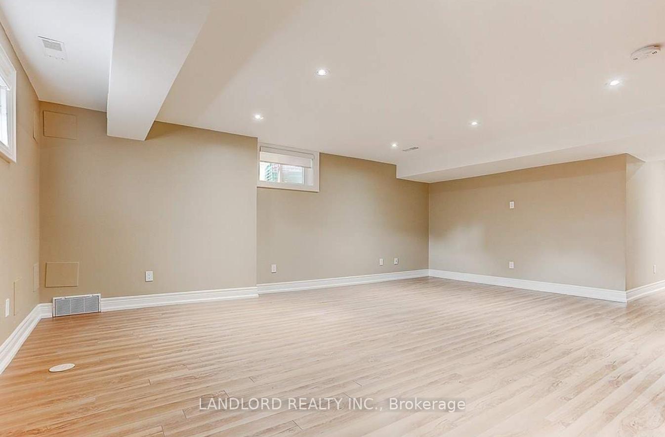 Photo 27 of 34 Jesmond Avenue, Toronto, Oakwood Village — HOMEH